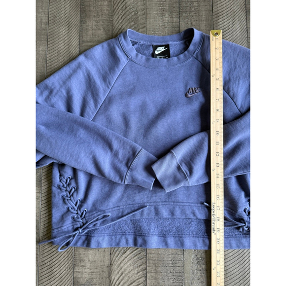 Nike Lace-Up Side Cropped Sweatshirt Purple Medium - Picture 3 of 5